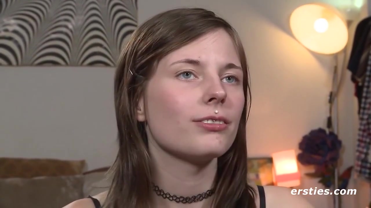 22-jahrige Aus Stuttgart Verwohnt Ihre Muschi Mit Lieblings-toys