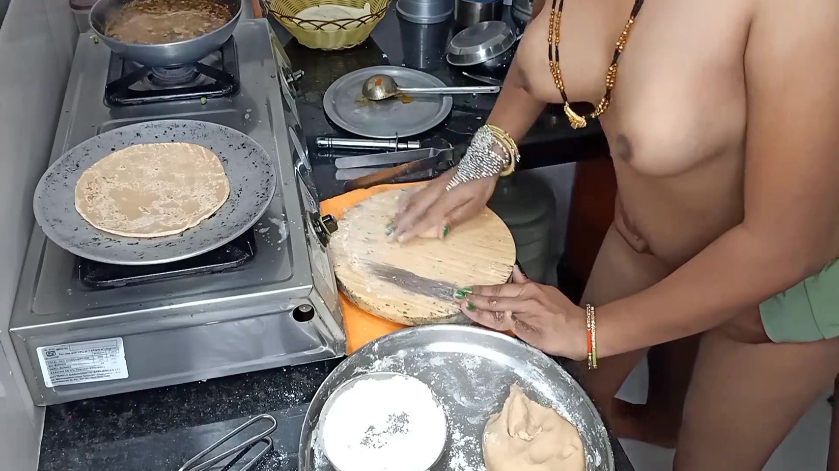 रट बनत समय जर जर स धकक लय एक सथ द कम 12 Min