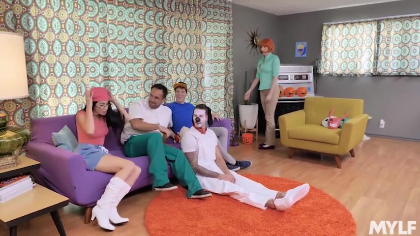 Family Fucking Guy - MYLF