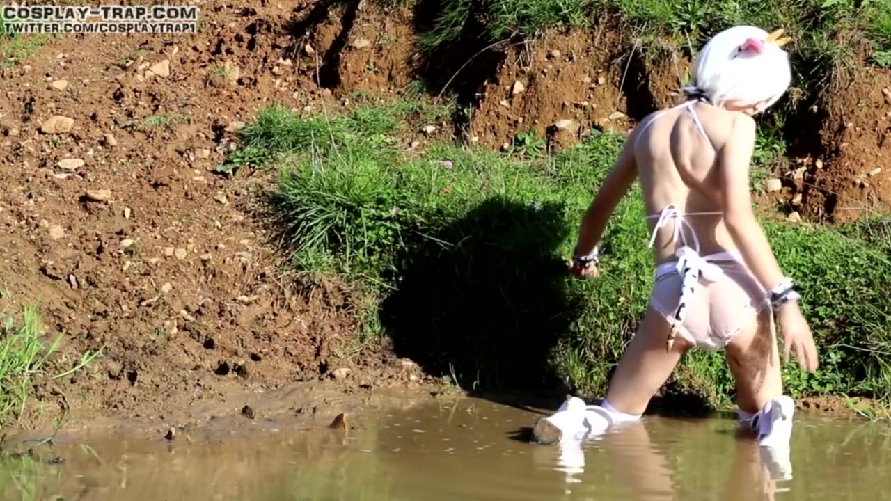 Messy Trappy Cow In The Mud Preview