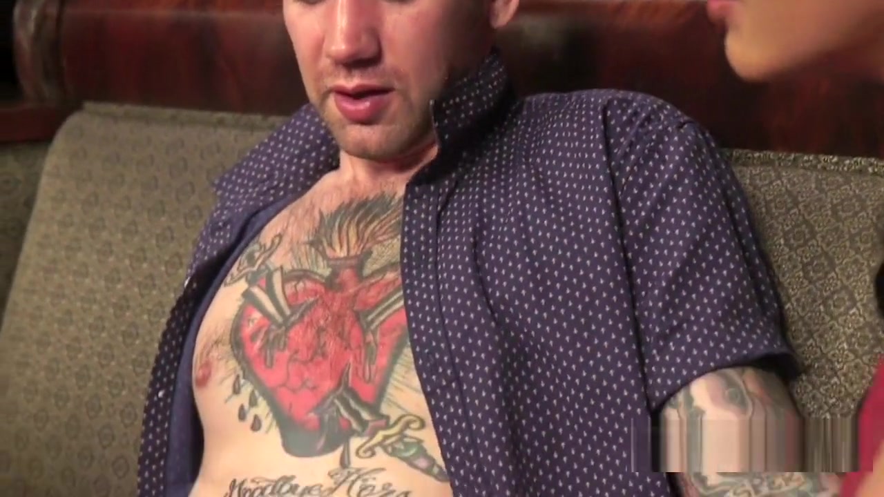 Tall tranny made inked guy suck her dick