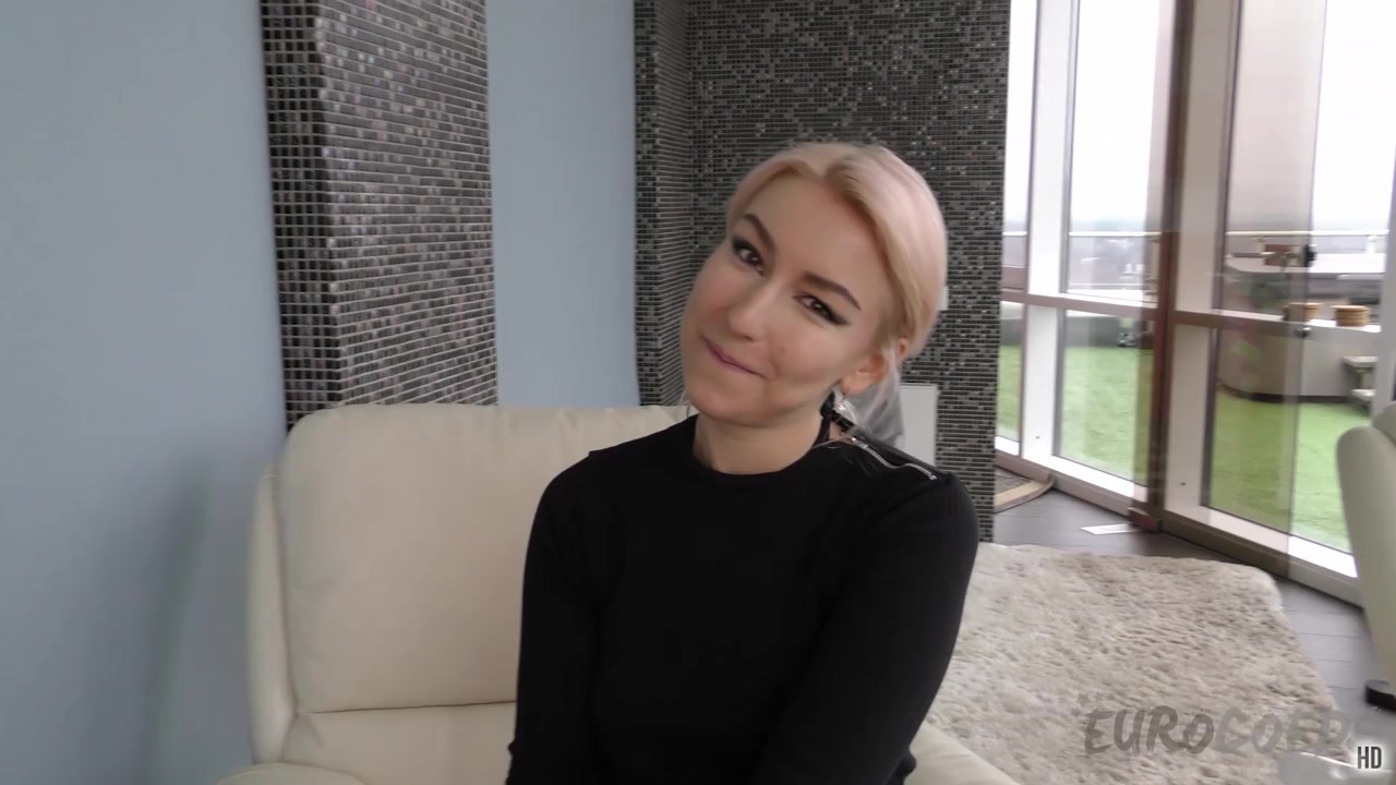 Adora Ray Masturbates With A Dildo In Both Her Pussy And Ass