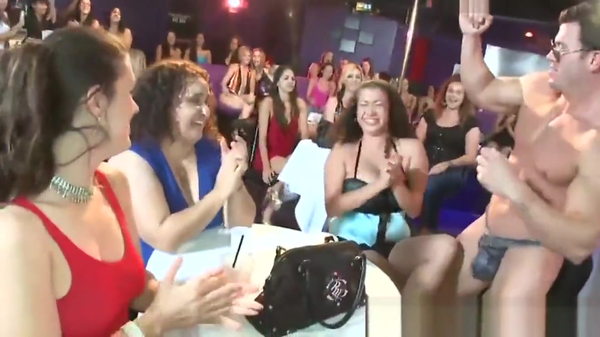 Amateur vixen pussy pounded by masculine stripper