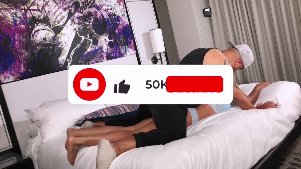 Uber Driver Get Lucky And Fucks Beautiful Ebony Queen