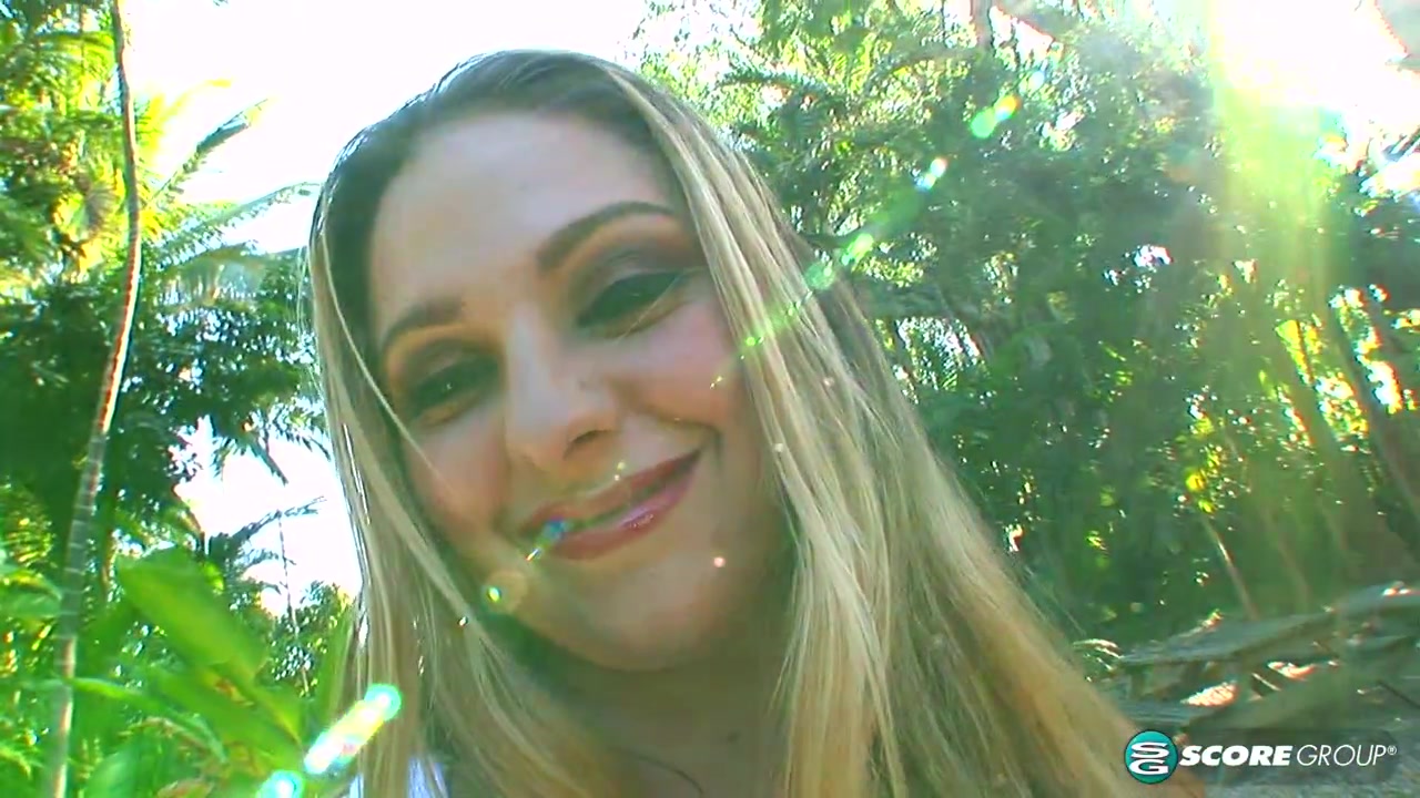 Push In The Bush - ScoreVideos