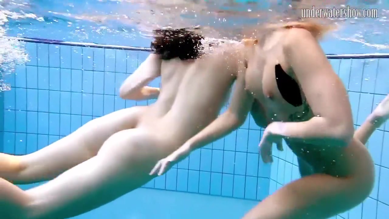 Watch Them Hottest Babes Underwater Super Sexy