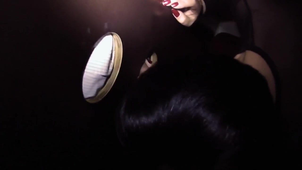 Gloryhole Premiere - 3 Schwanze Entsaftet Mit Masken