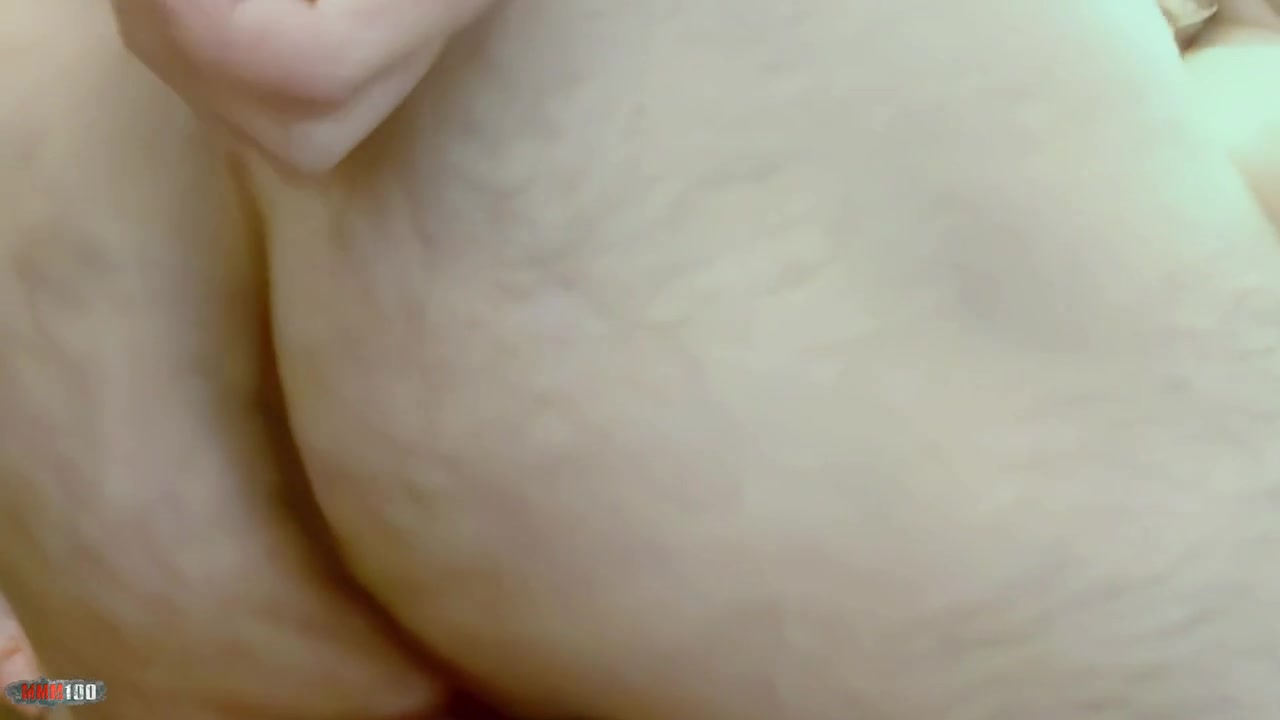 Bamboo and Magda test a newbie porn actor - MMM100