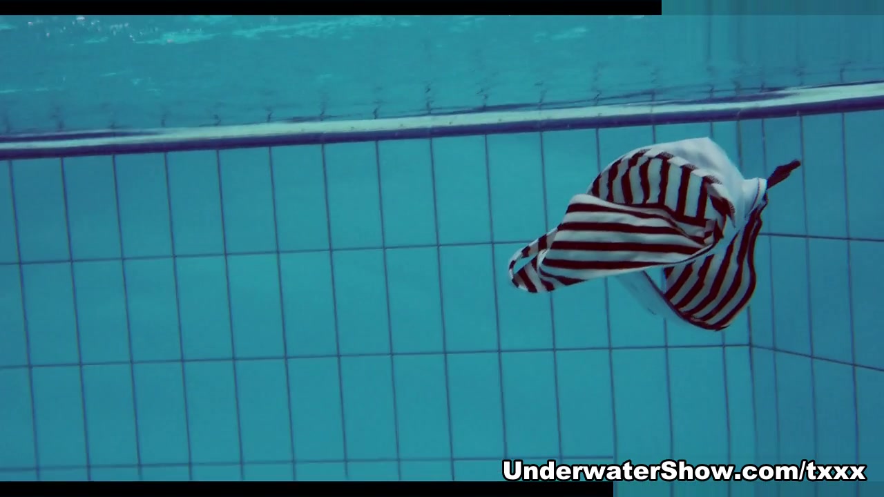 Piyavka Video - UnderwaterShow