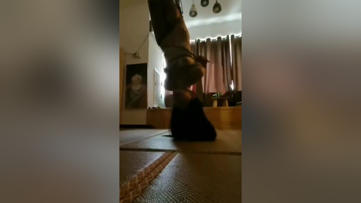 The lovely Korean girlfriend has sex with her lover.
