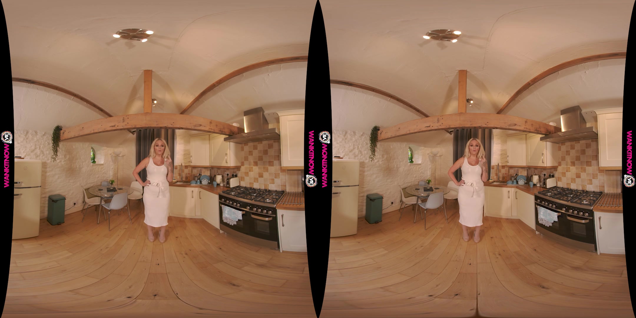I've Heard You Wanking featuring Louise Lee - WankitNowVR