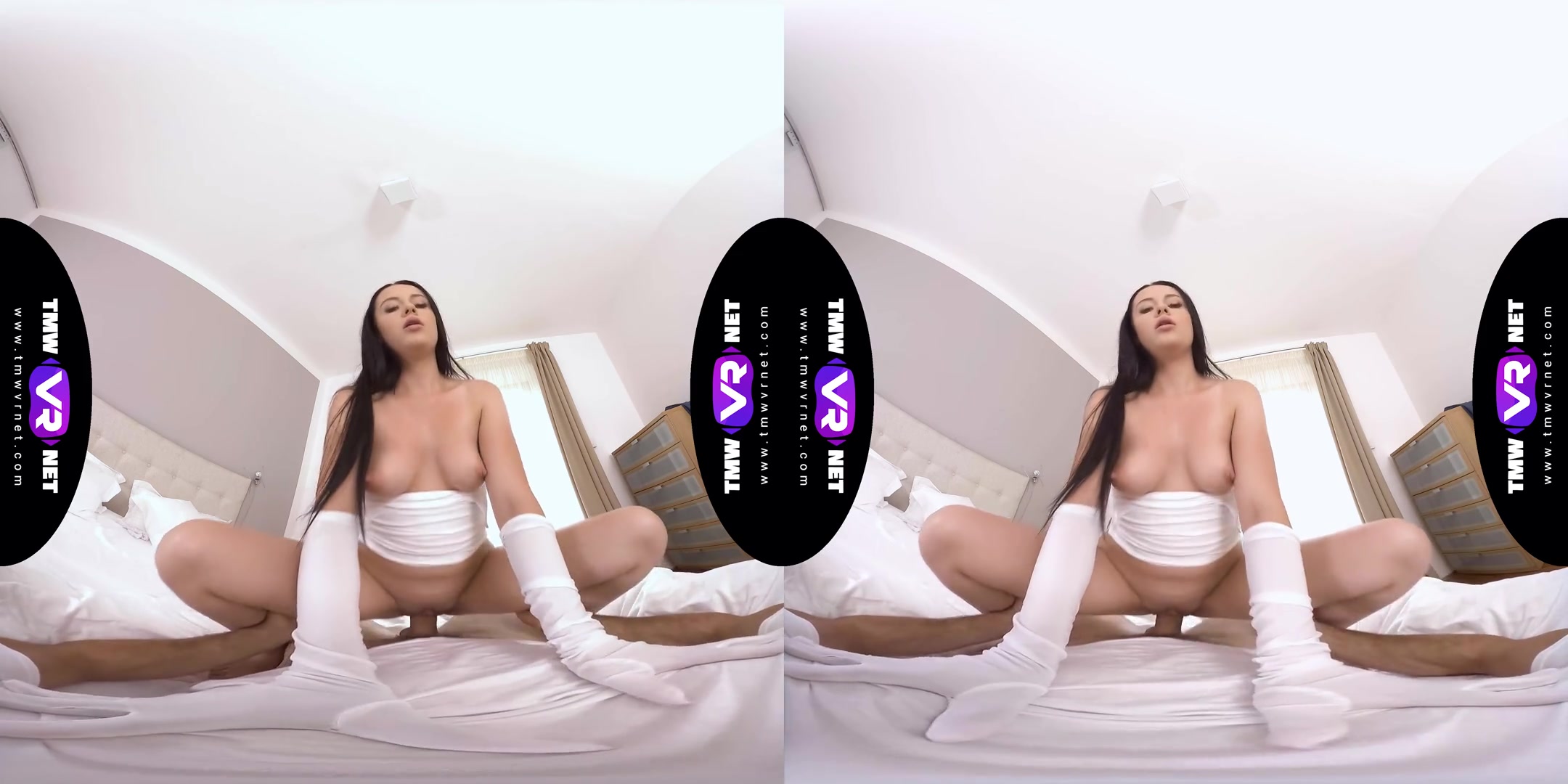 I Slap a Fine on Your Butt - Beautiful Virtual Girlfriend in Bed with Lingerie