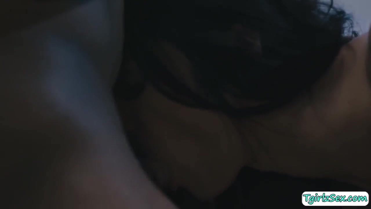 Small Tits Trans Feels Her Mans Bbc Deep Inside