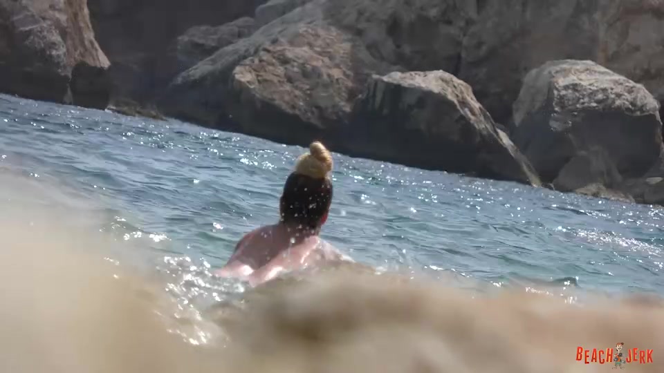 Get plucked - BeachJerk