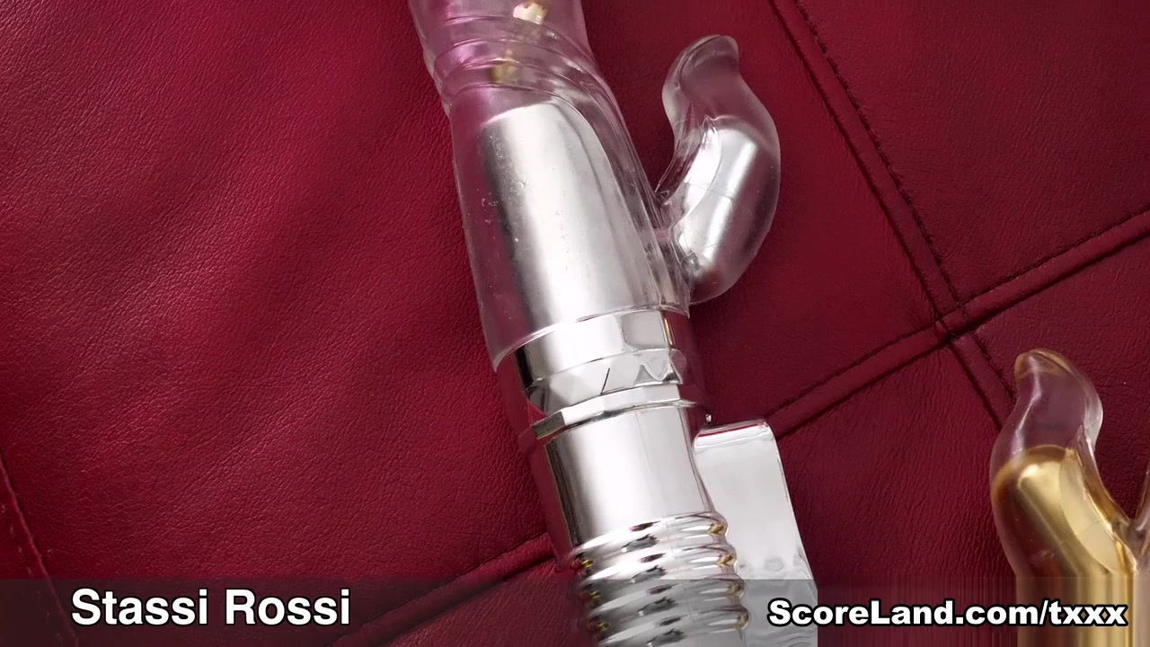 Stassi Rossi's toy show - Stassi Rossi - Scoreland2