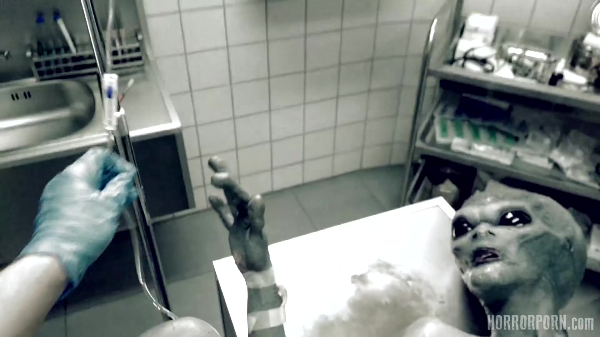 HORRORPORN - Roswell UFO