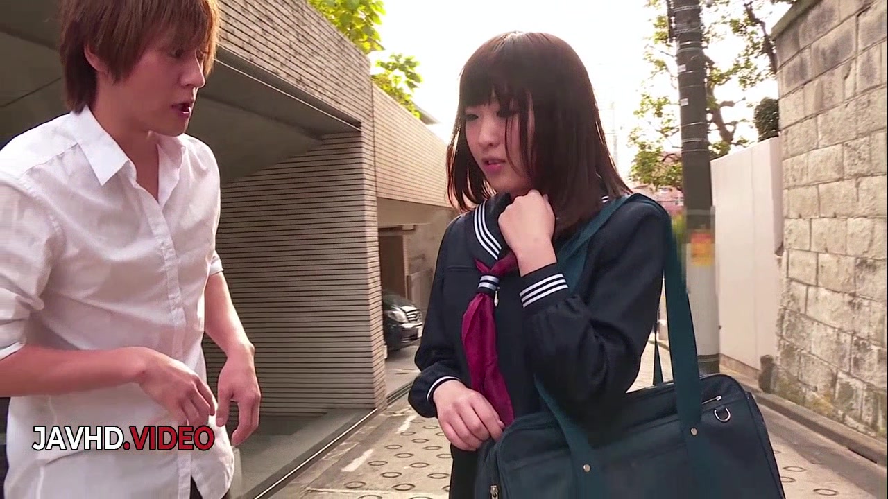 Reina Takayama embraces pleasure in steamy group encounter
