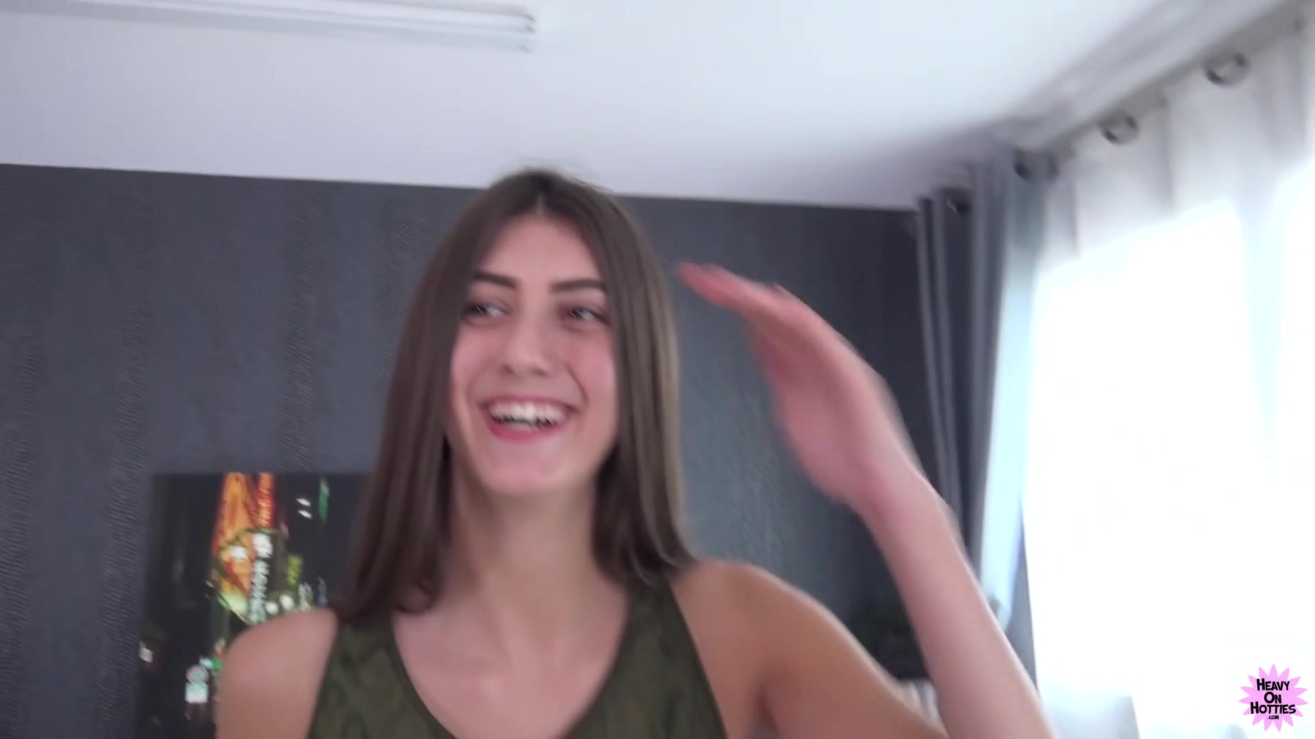Giant Whore With Lina Luxa - HeavyOnHotties