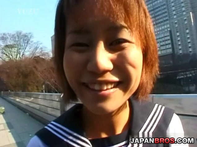 Sexy amateur in school uniform gives a super blowjob!