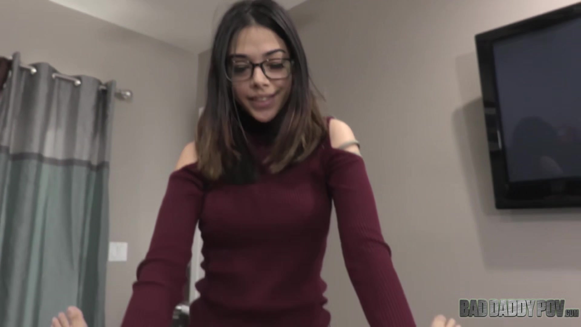 Harmony Wonder Apologizes With Her Pussy