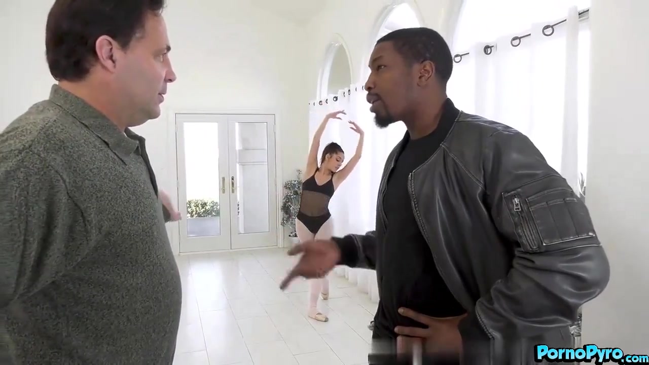 Stepdaddy Pimps Out Teen 18+ Vanna Bardot