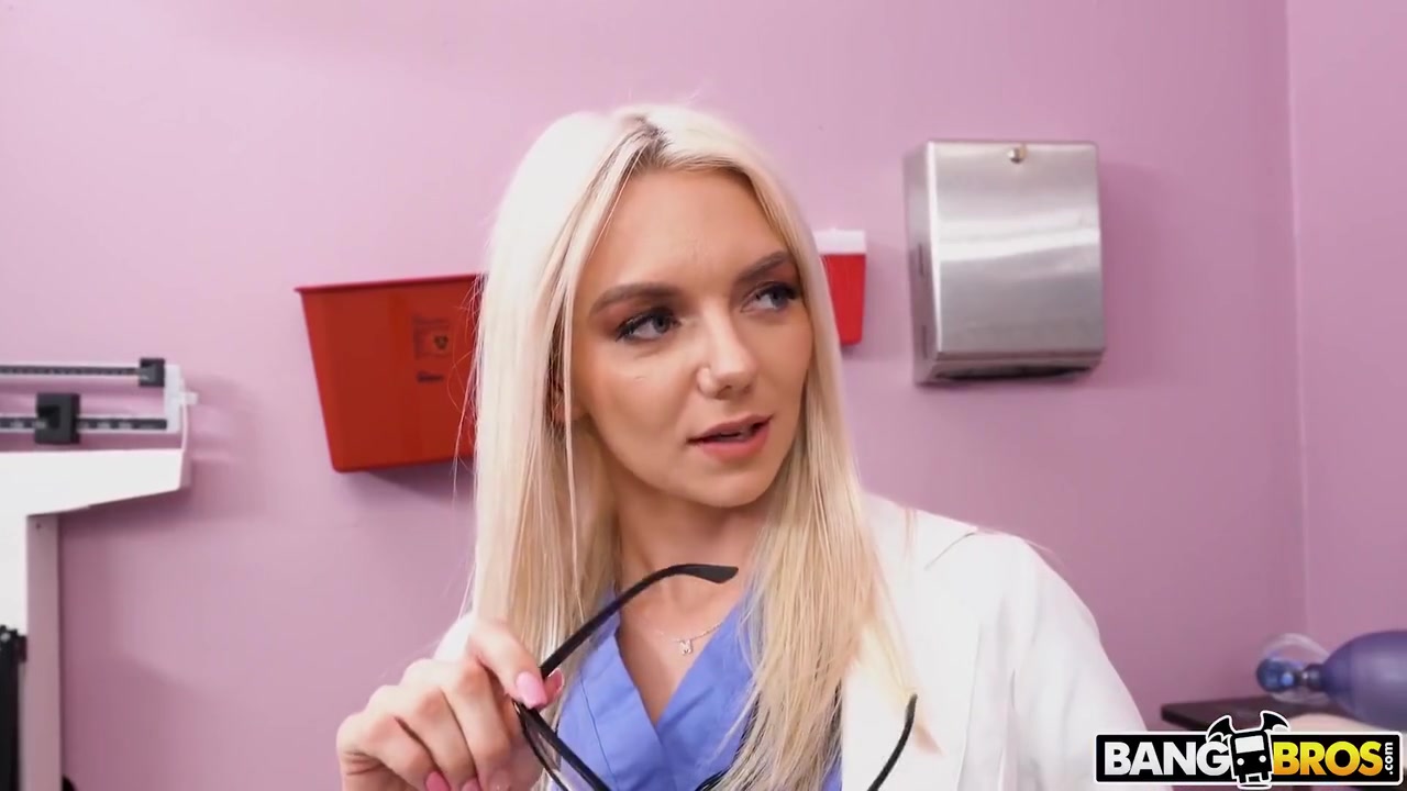 Alina Belle And Molly Mae - Doctor Prescribes Steamy Lesbian Sex To Her Patient