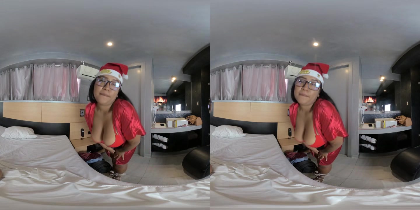 Forbidden Christmas Gift - Stepmon Fantasy - BigAssLatinaVR