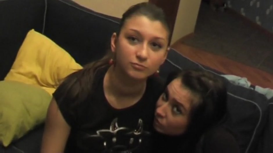 Eva Cats in homemade porn showing a chick licking a big dick