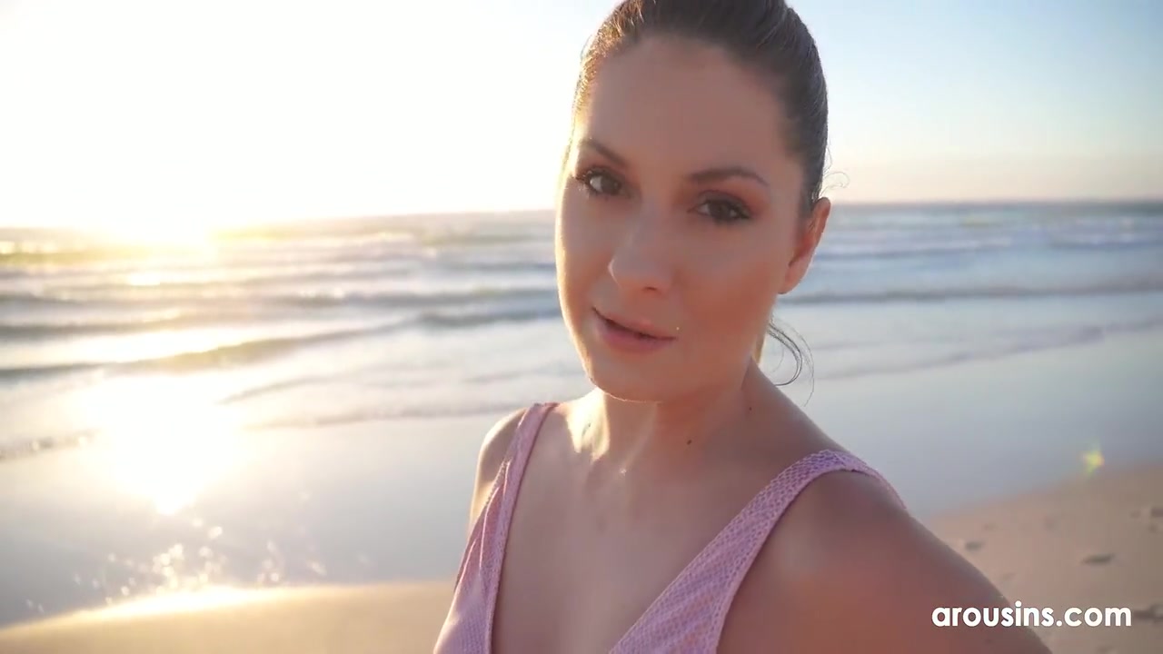Have You Ever Been Blown On The Beach? Pov Jason Love At Arousins - Rebecca Volpetti