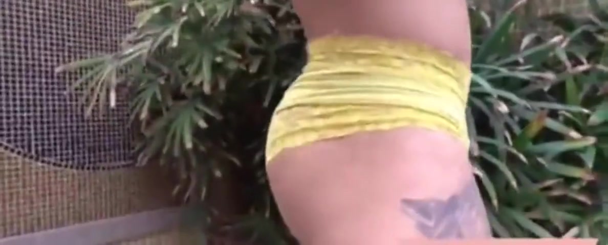 Brunette Shemale In Yellow Lingerie Sucking And Fucking
