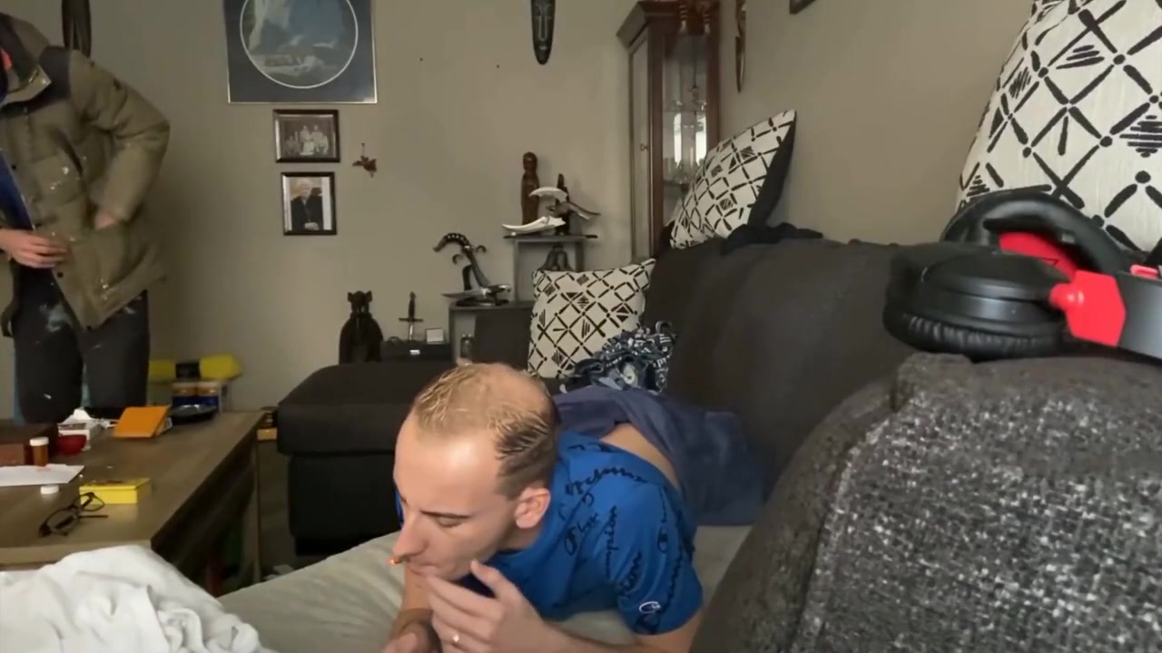 Good Faggot Waiting With Smooth Tight Hole To Be Eaten And Pounded Door Open Fill Me
