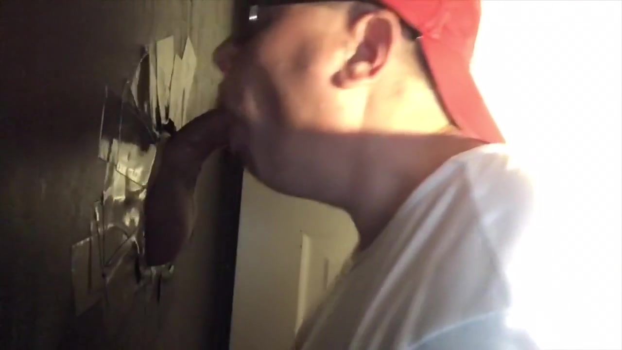 Uncut Latino - Glory Hole