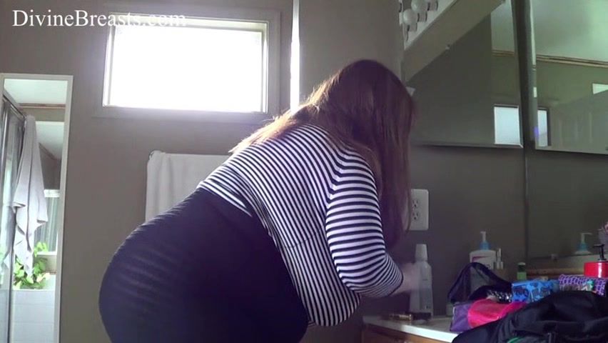 BBW Boobs Behind the Scenes