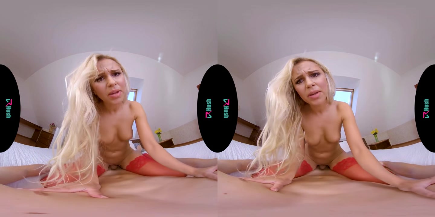 VRHUSH Petite blonde Lola Myluv fucked in POV VR