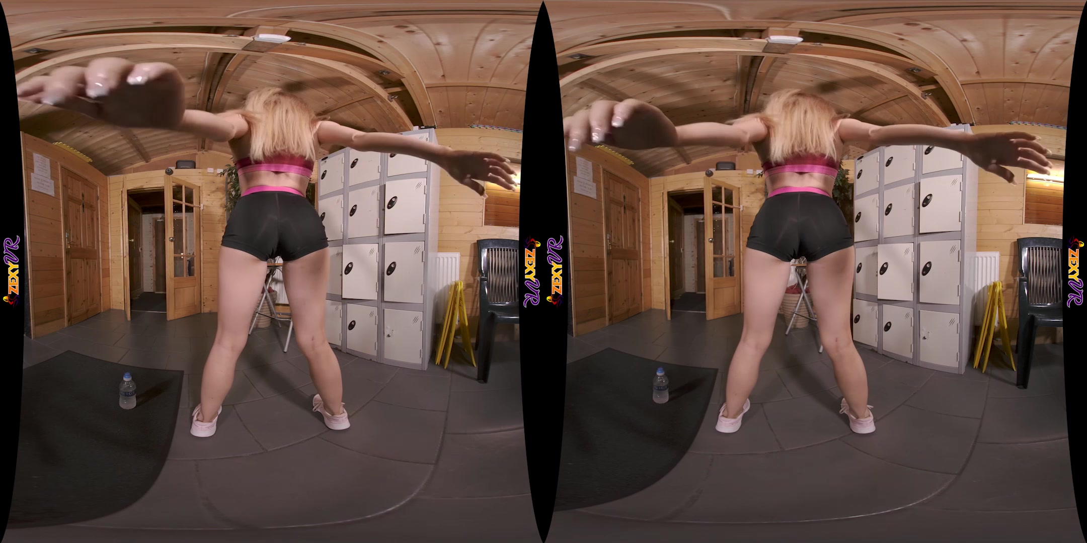 Your Personal Trainer featuring Lizzie - ZexyVR