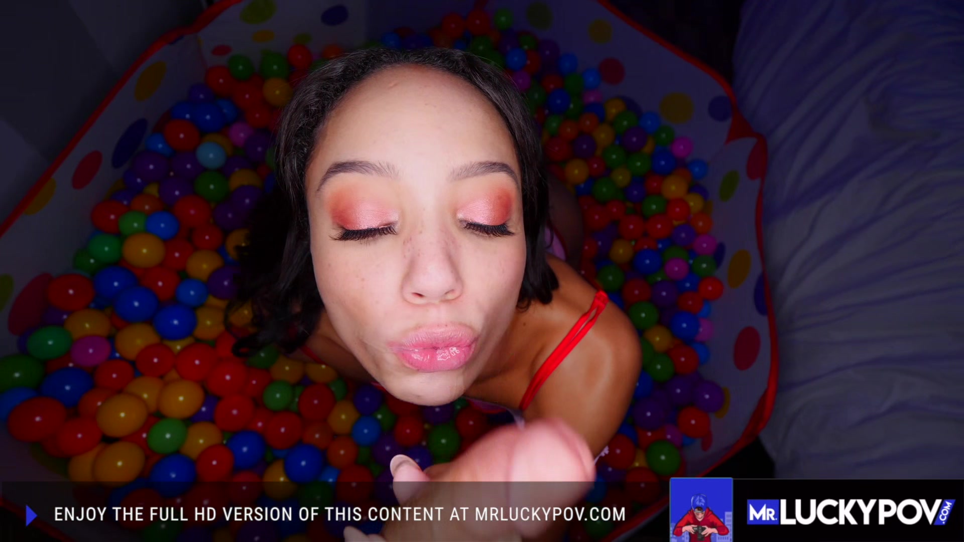 Alexis Tae Loves To Play
