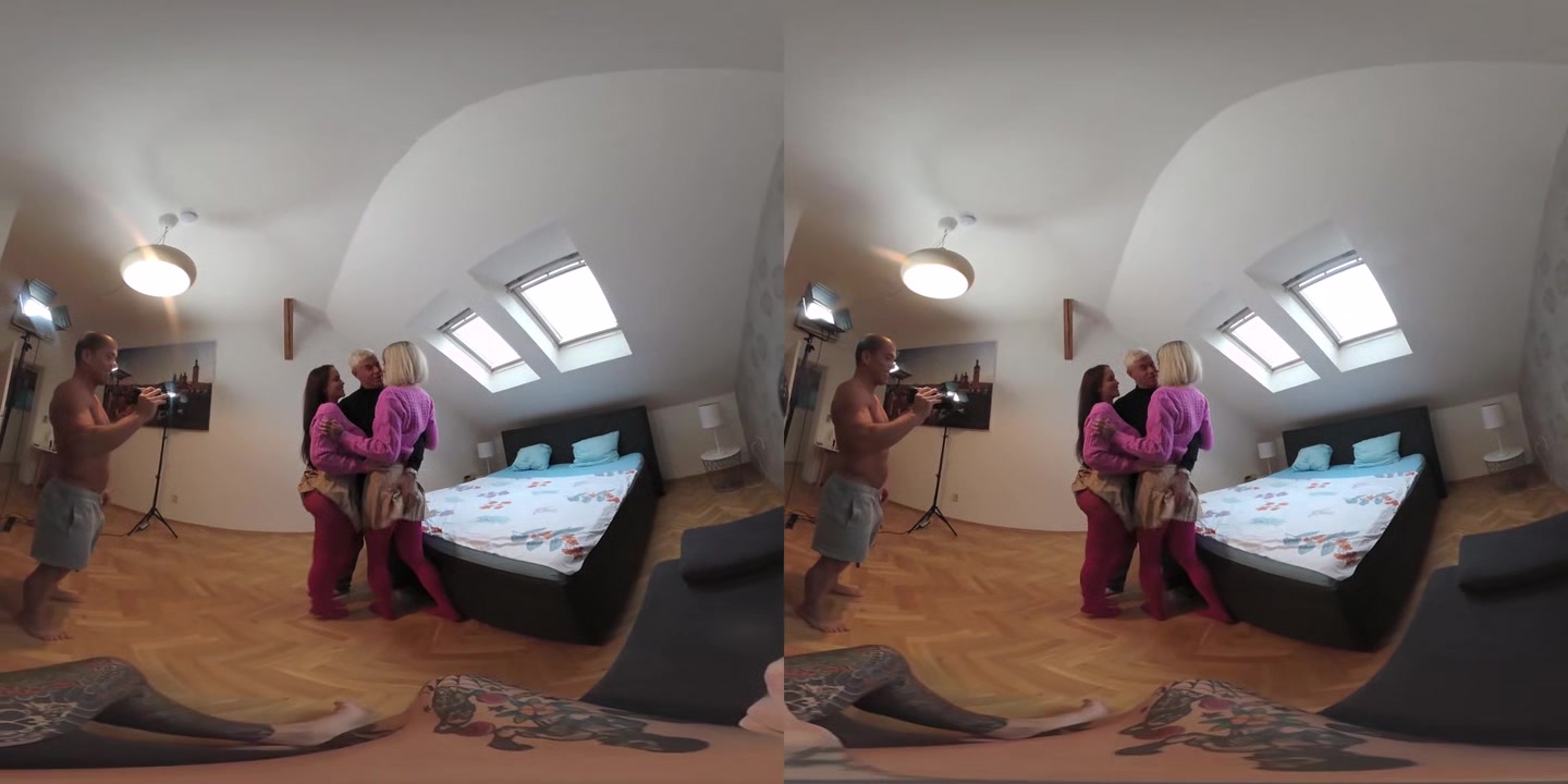 StepDad Rimming Threesome w Foxy Floozies Jennifer Mendez & Tabitha Poison - PornoDanVR