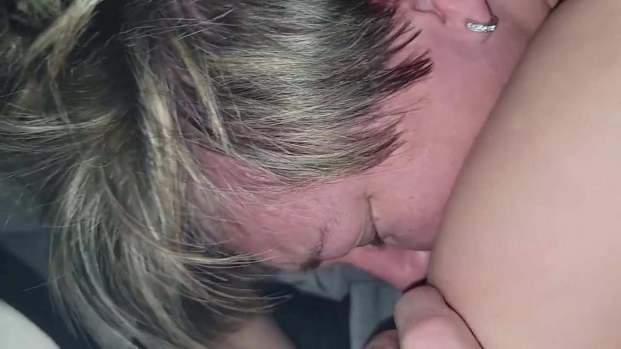 Real Screaming Orgasms While Hubby Helps