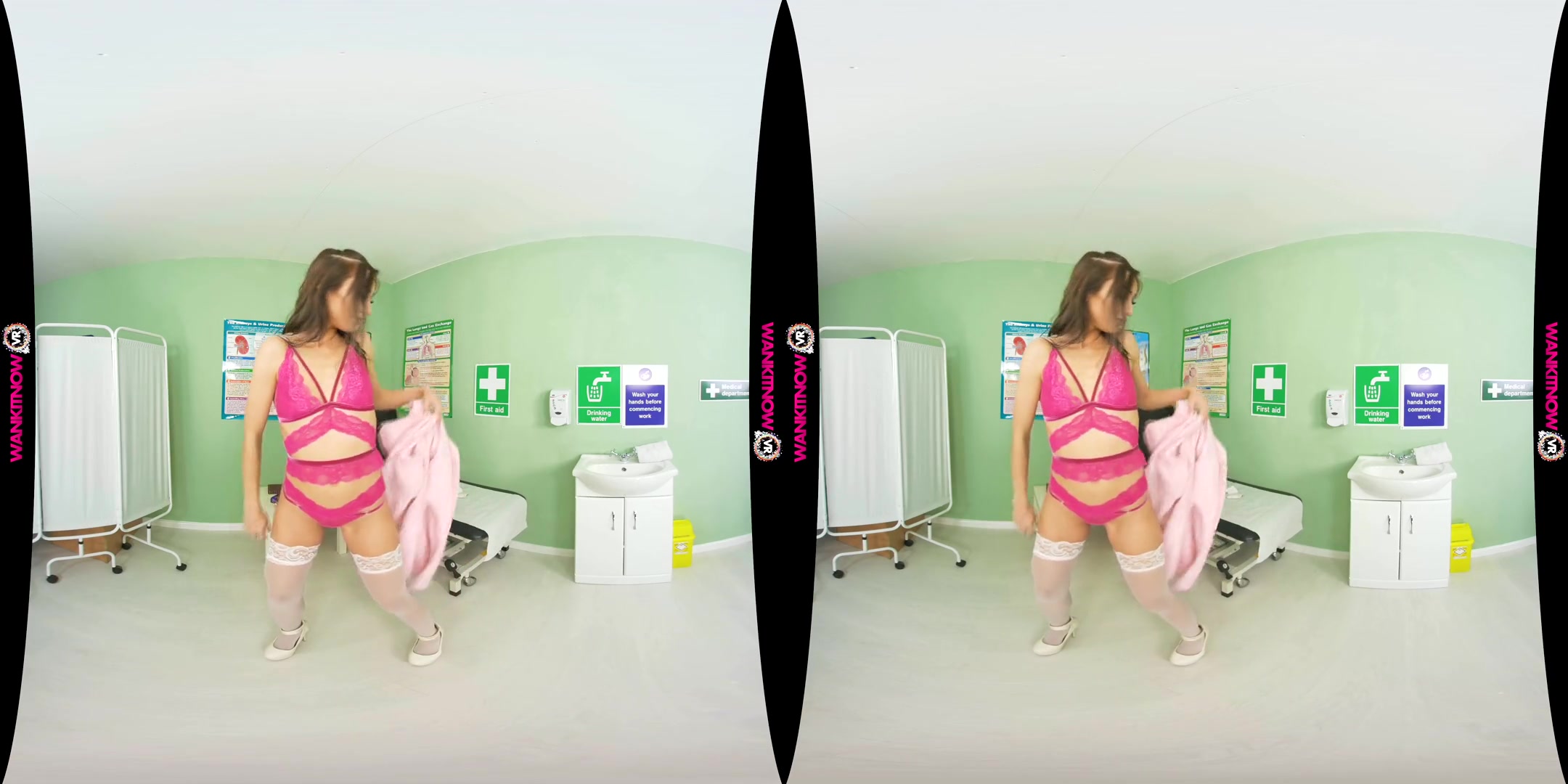 Jizzles in The Sexy Nurse Experience - WankitnowVR