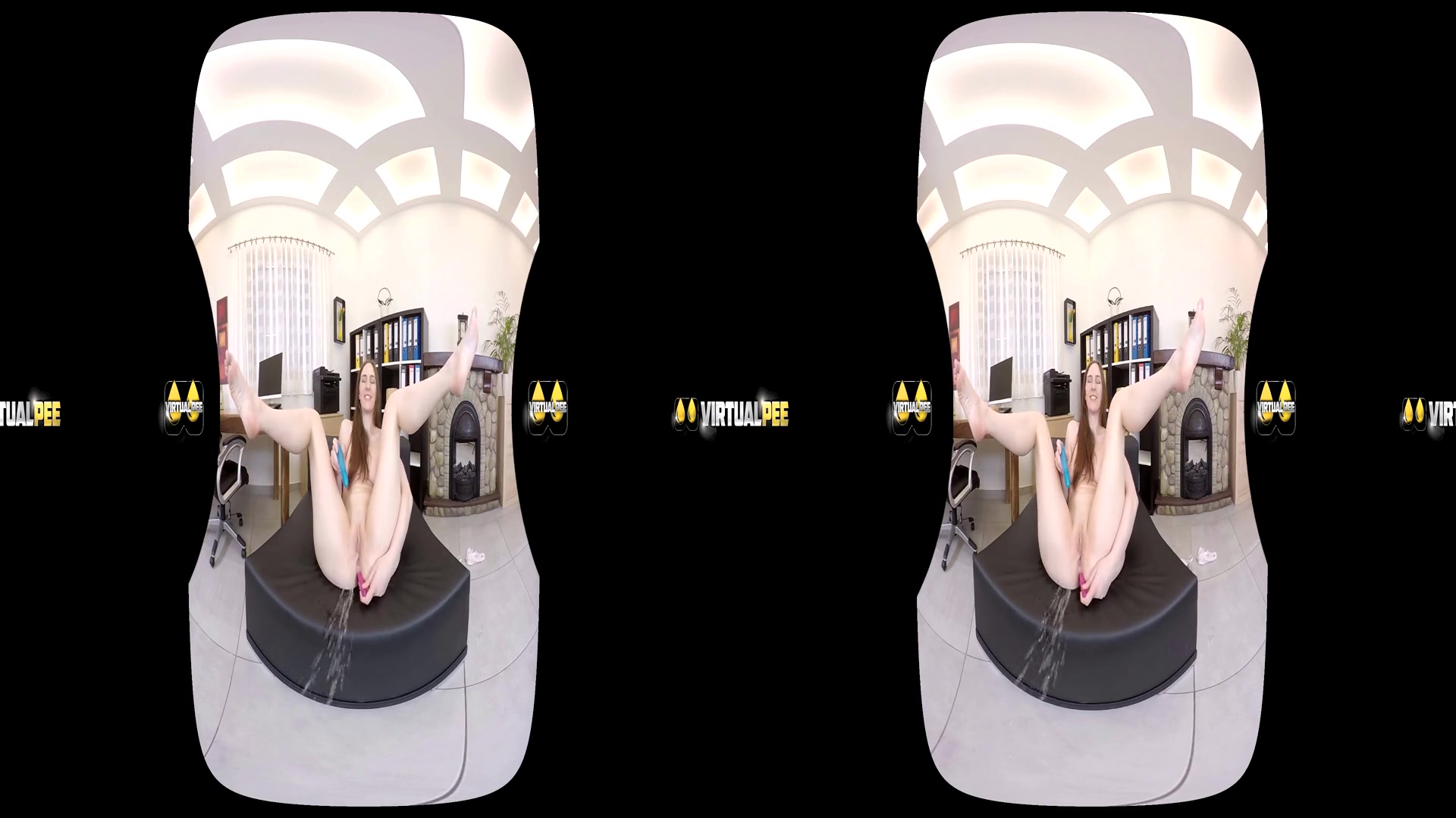 Irina Pavlova in Toying Both Holes with Ariadna - VirtualPee