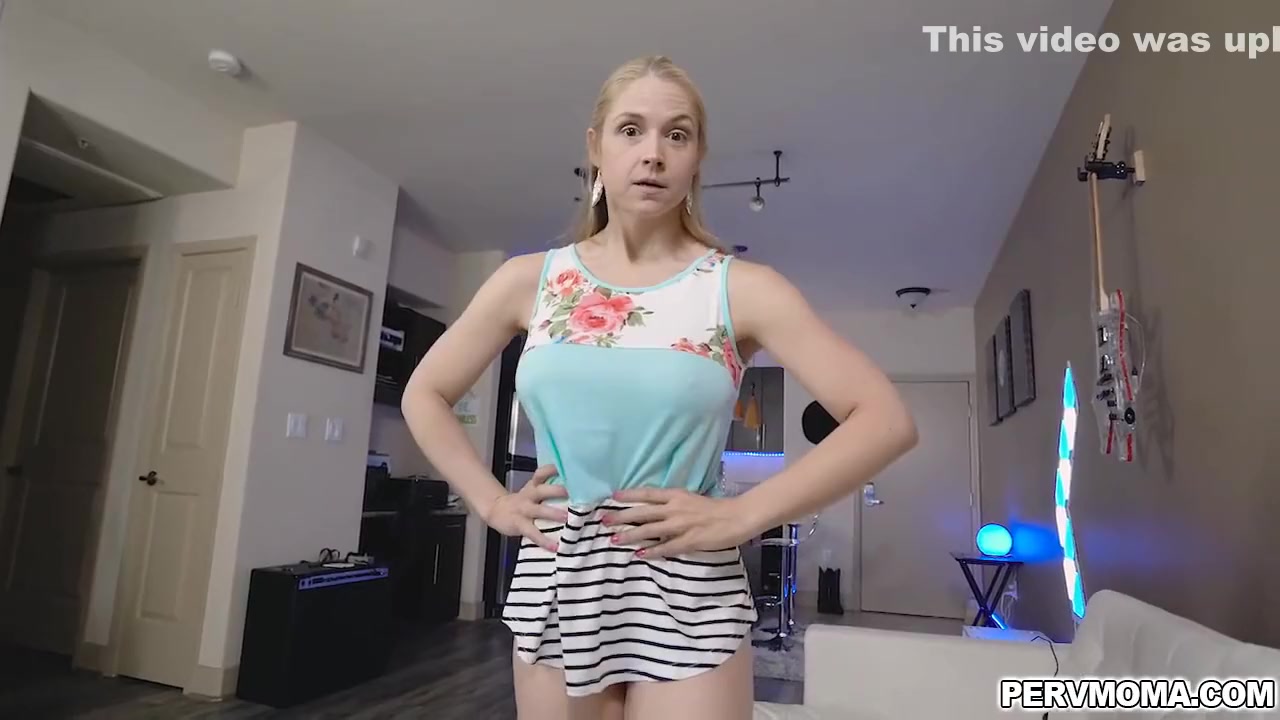 Sarah Vandella In Canoodles Ikes Cock Into Her Mouth