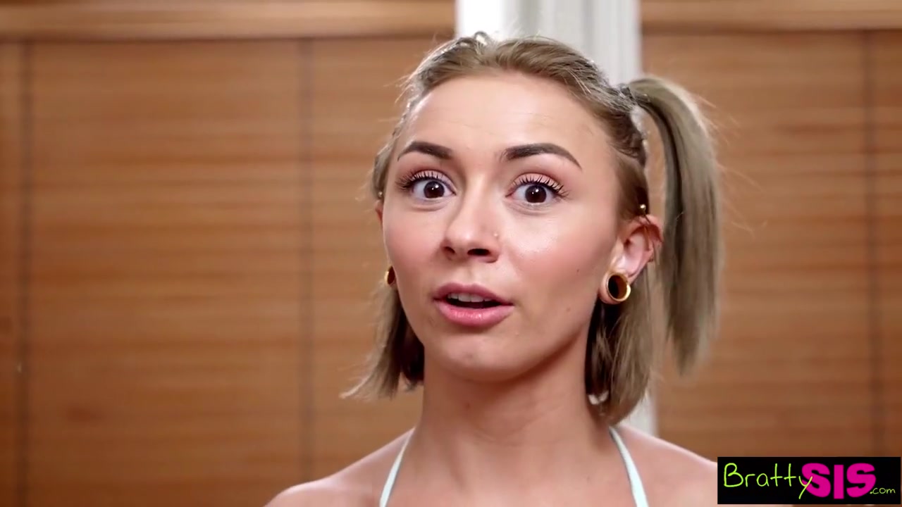 Chloe Temple In Just One Little Flash Of My Tits Says To Stepbro
