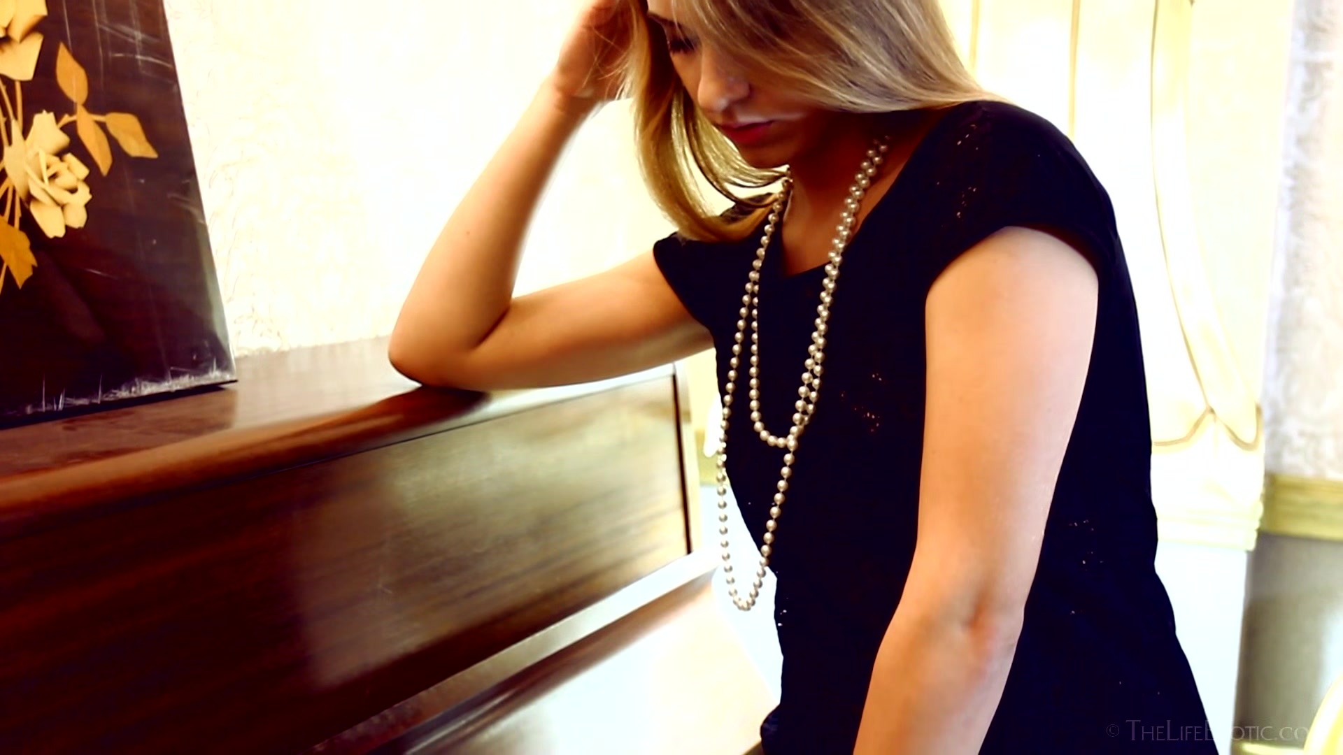 Out Of Tune 2 - Izabella K - TheLifeErotic