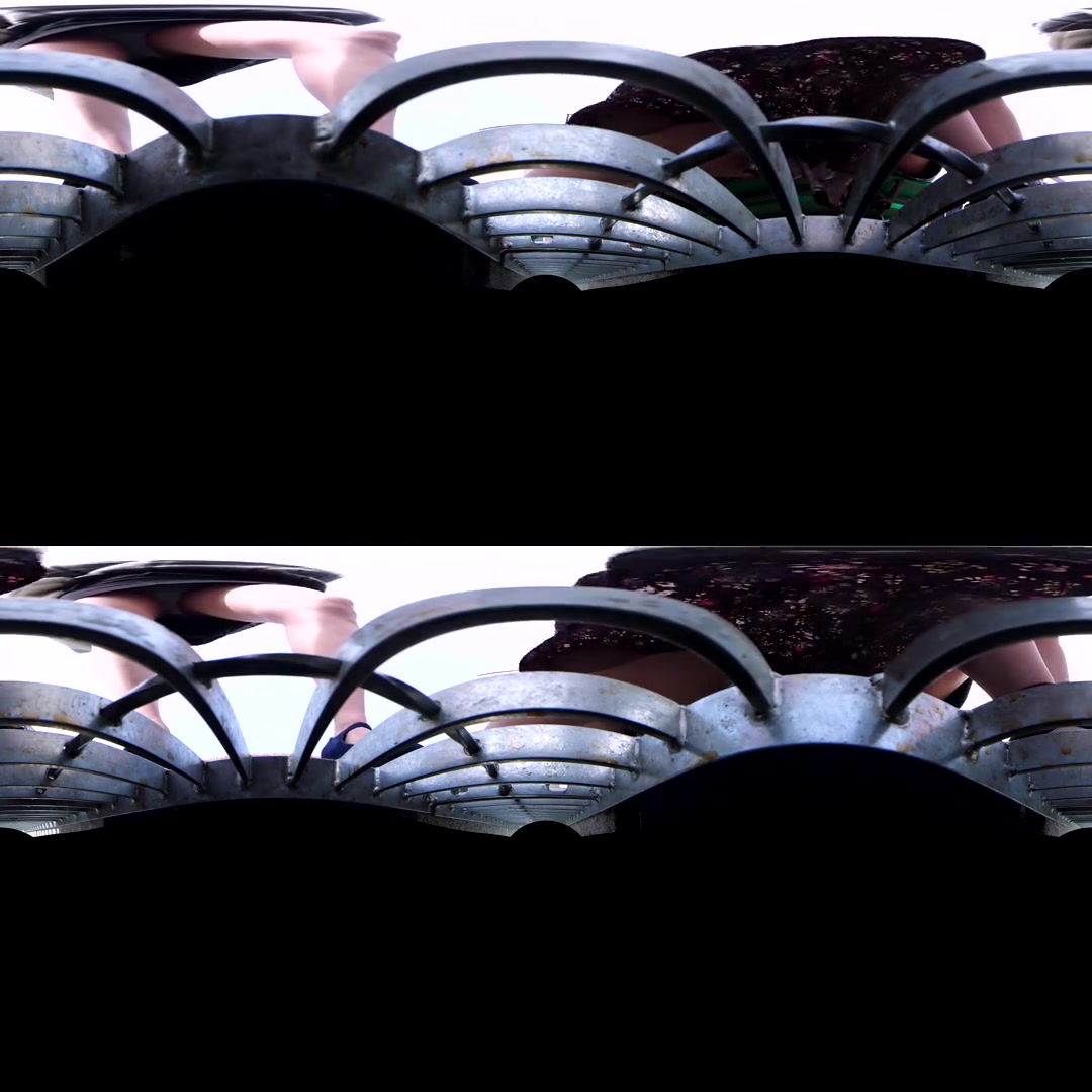 Upskirt Through Gutter VR 2 1 - TMAVR