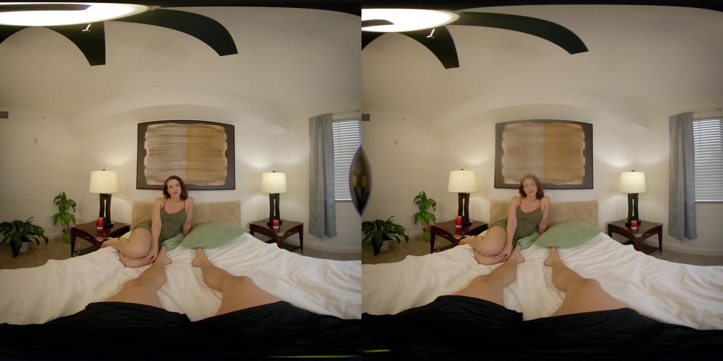 STEPMOM'S LESSONS FOR COLLEGE - TabooVRPorn