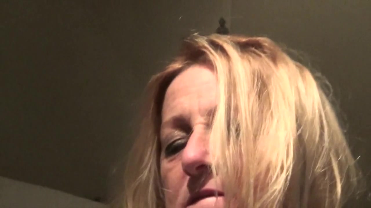 Having Fun With My High Heels - Sex Movies Featuring Miss Nylon - Kyra-