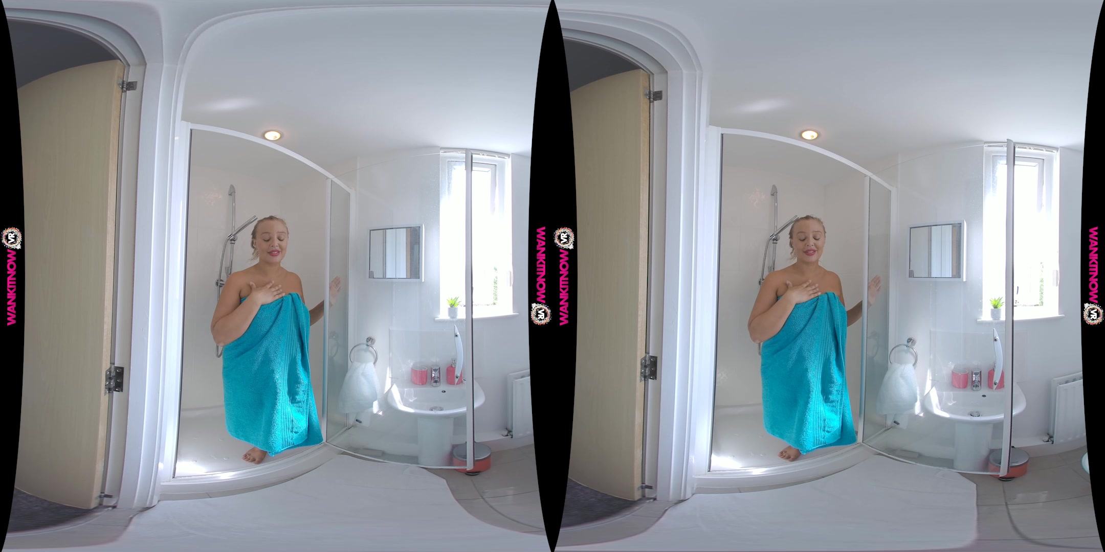Soapy & Slippery featuring Beth - WankitNowVR