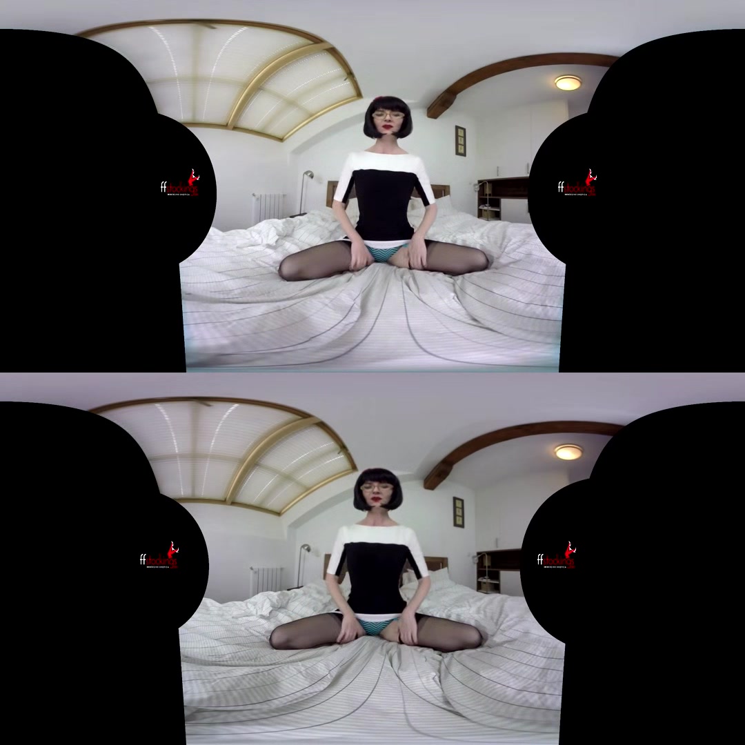Smokin Hot Panties In Virtual Reality - Legs Fetish Milf