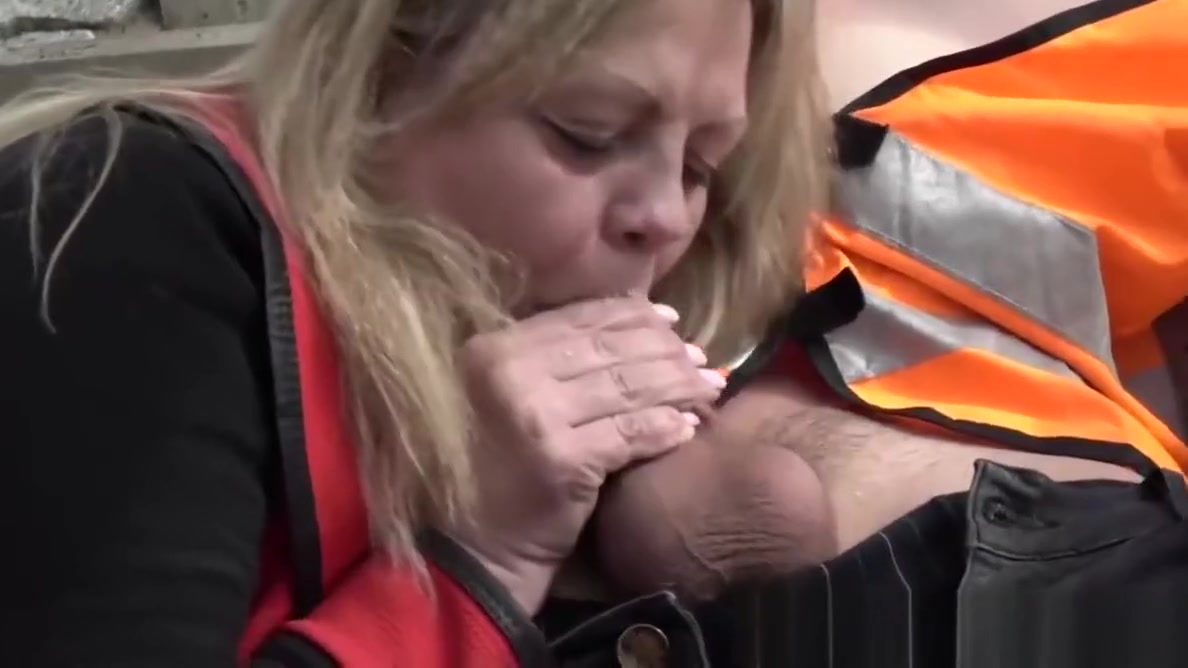 Mature vixen deepthroats dick and tastes cum outdoors