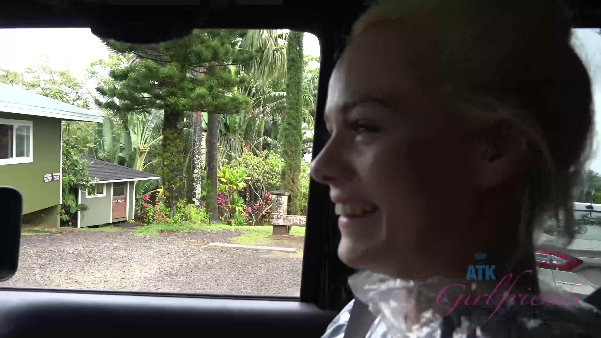 Virtual Vacation Hawaii With Elsa Jean 5/8
